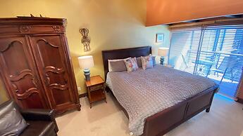 #407 Vail International