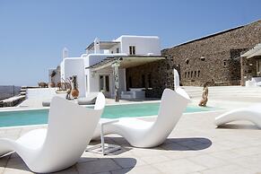 Mykonian Icon Villa