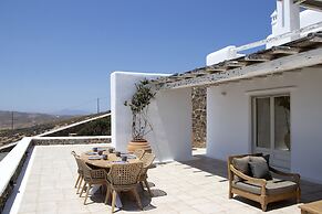 Mykonian Icon Villa