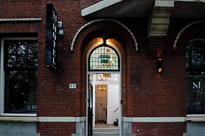 Mr.Lewis Hotel Rotterdam