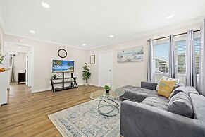 Bright&Cozy Getaway 10min to Downtown LA