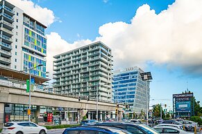 Charming Oasis Close to Airport & Downtown