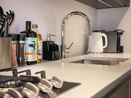 Charming Oasis Close to Airport & Downtown