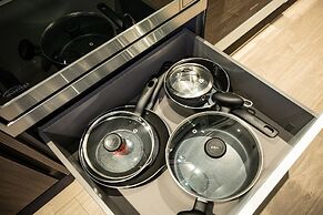 Charming Oasis Close to Airport & Downtown