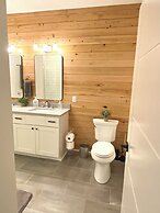 Dogwood at Main & Pine