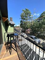 Dogwood at Main & Pine