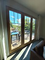 Dogwood at Main & Pine