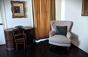 The 1890 Freeman House