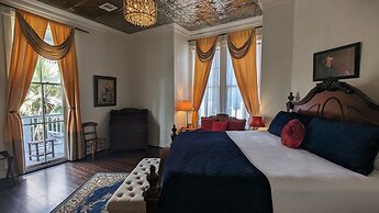 The 1890 Freeman House