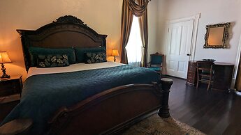 The 1890 Freeman House