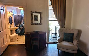 The 1890 Freeman House