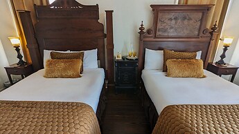 The 1890 Freeman House