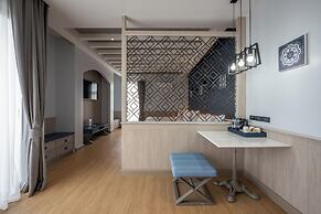 Seabed Grand Hotel Phuket