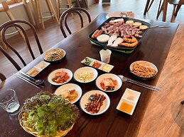 BAEKHAK JAYURO RESORT