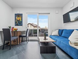 SKY9 Apartments - Homes & Villas