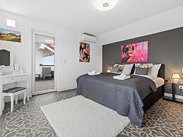 SKY9 Apartments - Homes & Villas