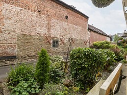 138d Old Star & Garter Mews