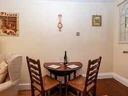 138d Old Star & Garter Mews