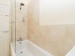 138d Old Star & Garter Mews