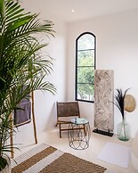 NEW ! Stunning 4BR Jungle View Villa in Lovina