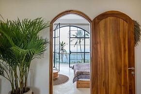 NEW ! Stunning 4BR Jungle View Villa in Lovina