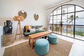 NEW ! Stunning 4BR Jungle View Villa in Lovina