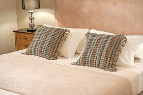 Amabilis City Apartment