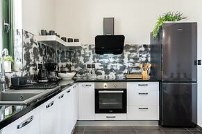 Amabilis City Apartment