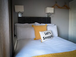 Captivating House in Aberdare Sleeps 6 Near Brecon