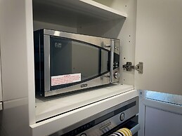 Captivating House in Aberdare Sleeps 6 Near Brecon