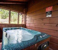 Bean Pot 1 Bedroom Cabin by RedAwning