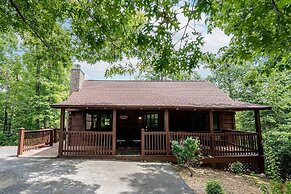 Bean Pot 1 Bedroom Cabin by RedAwning
