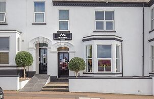 Marlborough Hotel