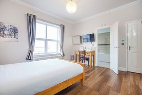 Marlborough Hotel