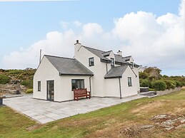 Bryn Meilw