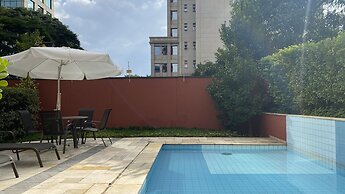 ADB - Royal Brooklin By Anora Spaces