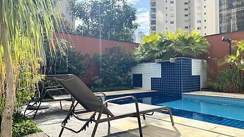 ADB - Royal Brooklin By Anora Spaces