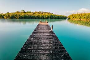 Embajada Universal By La Eufemia Group