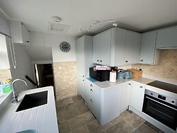 Royal Oak Cottage