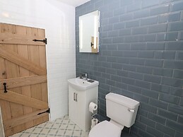 Royal Oak Cottage