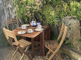 Royal Oak Cottage