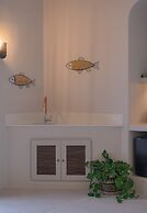 Elements Cave Suites