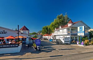 Kettle Valley Beach Resort