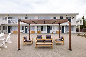 Kettle Valley Beach Resort