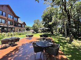 Château Laghetto Collection