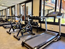 Château Laghetto Collection