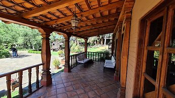 Quinta Tere Hotel & Gallery