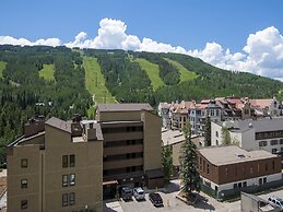 Vantage Point Condo 502