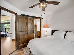 Vantage Point Condo 502