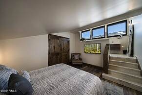 Vantage Point Condo 502